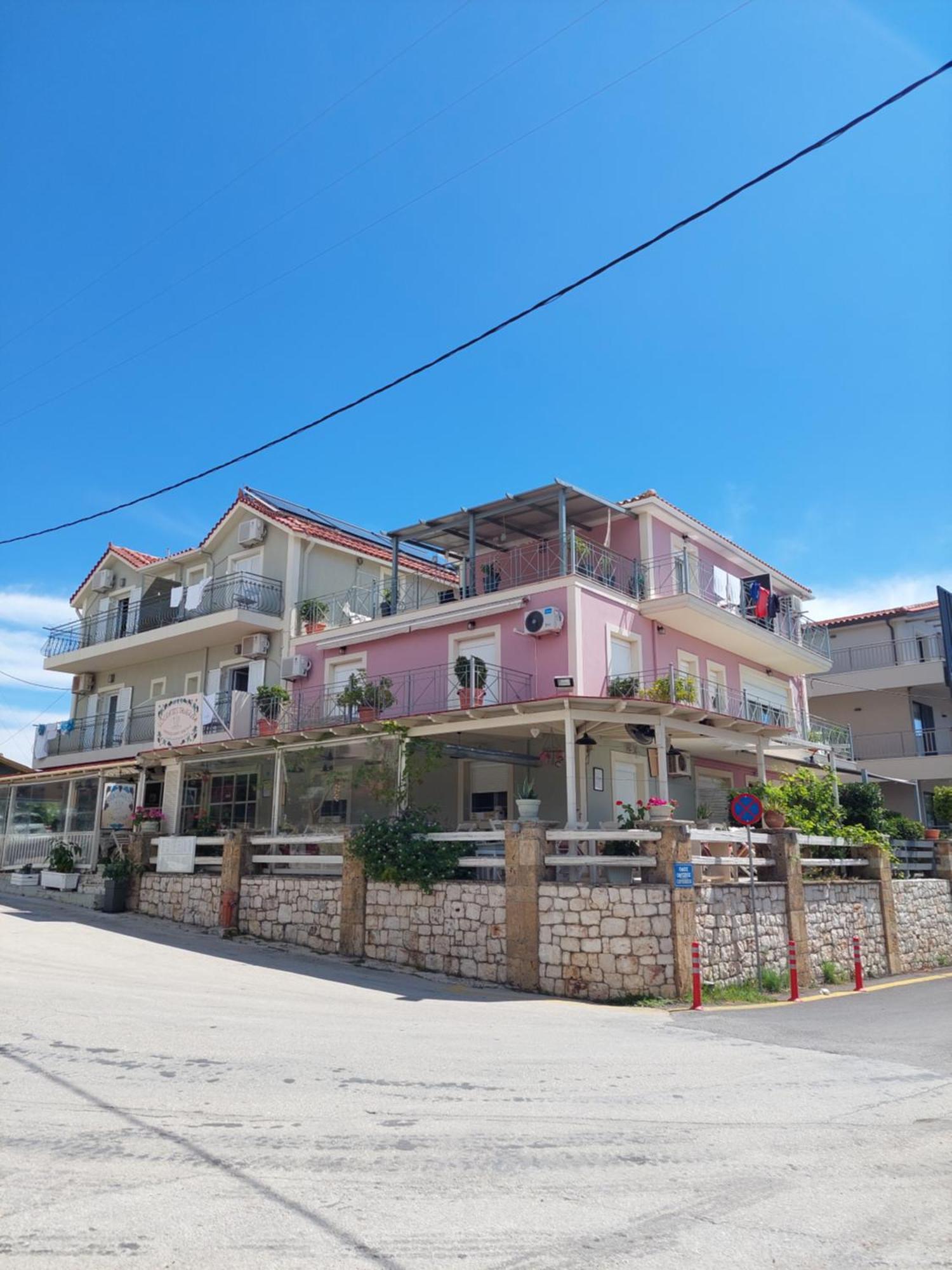 Nikkos Apartments Skala  Luaran gambar